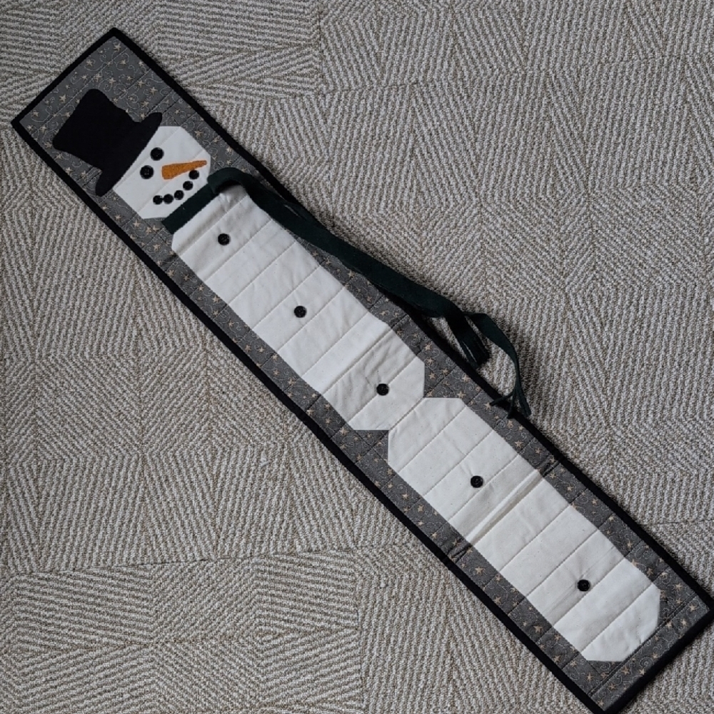 Handmade Quilted Winter Snowman Stars Table Runner Wall Hanging Gray Gold Black